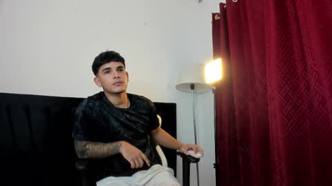 Snapshot of fuckboyca chatting on 15, 10, 2025 fuckboyca online show from 15, 10, 2025