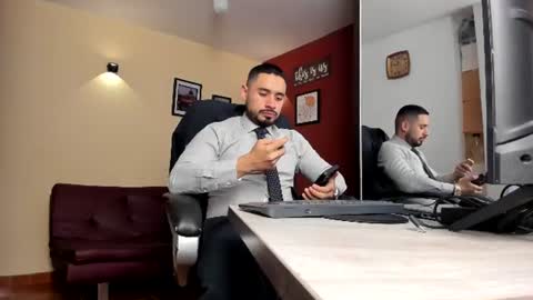 Snapshot of fuckerwate chatting on 16, 7, 2026 SERGIO THE SEX LAWYER online show from 16, 7, 2026