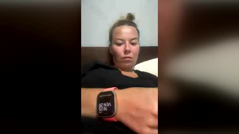 Snapshot of fuckhard4you chatting on 26, 6, 2026 La online show from 26, 6, 2026