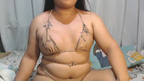 Snapshot of fucking_shantal chatting on 22, 6, 2026 fucking_shantal online show from 22, 6, 2026
