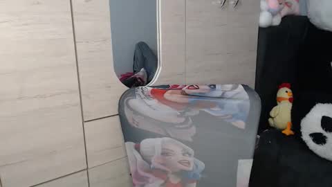 Snapshot of fucking_temptation1 chatting on 18, 1, 2026 Mia and Gary online show from 18, 1, 2026