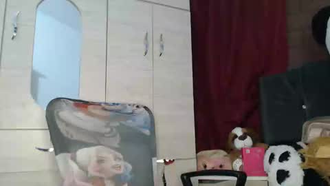 Snapshot of fucking_temptation1 chatting on 7, 3, 2026 Mia and Gary online show from 7, 3, 2026