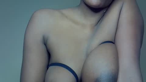 Snapshot of fuckme280725 chatting on 12, 11, 2025 MILK BAE online show from 12, 11, 2025