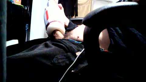 Snapshot of fuckmeallday1975 chatting on 15, 5, 2026 fuckmeallday1975 online show from 15, 5, 2026