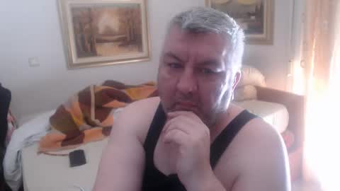 Snapshot of fukingcrazy chatting on 8, 4, 2026 fukingcrazy online show from 8, 4, 2026