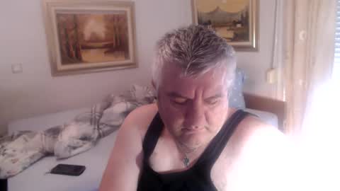 Snapshot of fukingcrazy chatting on 16, 4, 2026 fukingcrazy online show from 16, 4, 2026