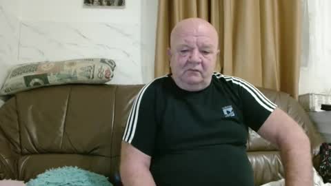 Snapshot of fullballs6 chatting on 13, 2, 2026 fullballs6 online show from 13, 2, 2026