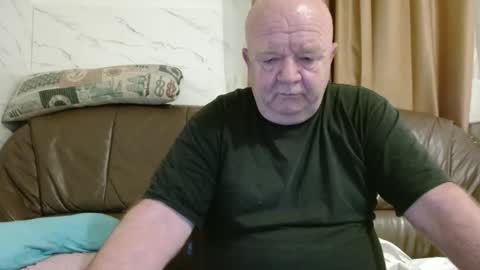 Snapshot of fullballs6 chatting on 23, 2, 2026 fullballs6 online show from 23, 2, 2026