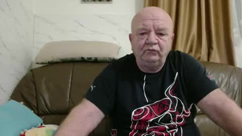 Snapshot of fullballs6 chatting on 2, 3, 2026 fullballs6 online show from 2, 3, 2026