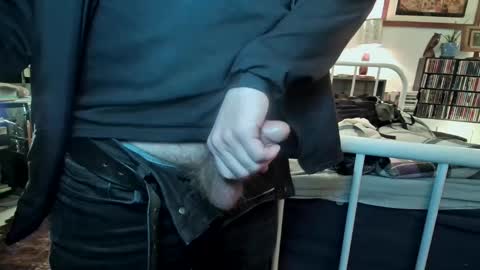 Snapshot of fullsvc chatting on 25, 1, 2025 fullsvc online show from 25, 1, 2025