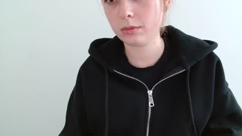 Emma online show from 1, 4, 2026