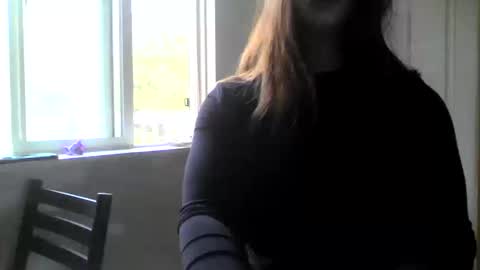 Linnys Palace online show from 11, 10, 2025