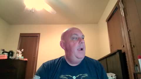 Snapshot of funguywi45 chatting on 27, 4, 2026 funguywi45 online show from 27, 4, 2026