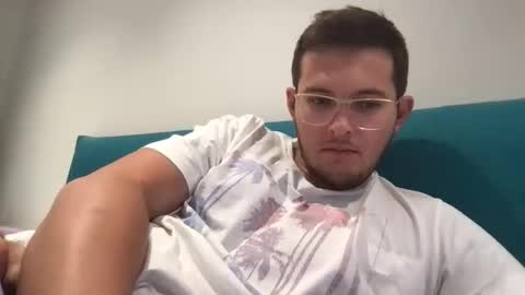 Snapshot of funnnn6960xx chatting on 9, 11, 2025 funnnn6960xx online show from 9, 11, 2025