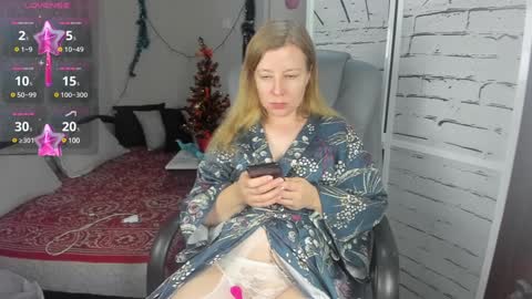 Snapshot of funny_bunny4 chatting on 3, 1, 2025 funny_bunny4 online show from 3, 1, 2025