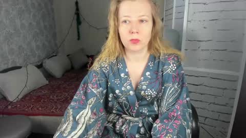 Snapshot of funny_bunny4 chatting on 9, 1, 2025 funny_bunny4 online show from 9, 1, 2025