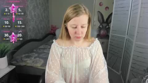 funny_bunny4 online show from 30, 11, 2025