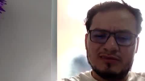 Snapshot of funnyboys18 chatting on 24, 4, 2026 Zanty online show from 24, 4, 2026