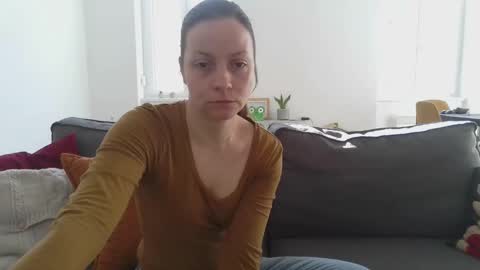 Snapshot of funservice chatting on 4, 3, 2025 funservice online show from 4, 3, 2025