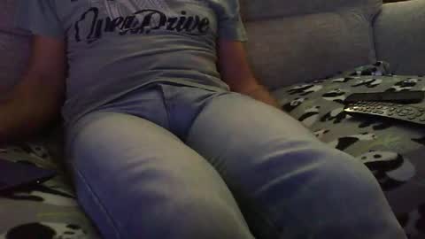 Snapshot of funslimguy chatting on 21, 1, 2025 Funslimguy online show from 21, 1, 2025