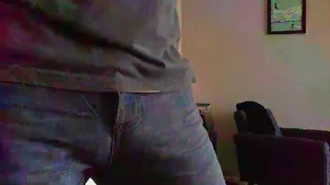 Snapshot of funslimguy chatting on 28, 1, 2025 Funslimguy online show from 28, 1, 2025