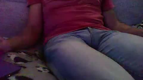 Snapshot of funslimguy chatting on 17, 2, 2025 Funslimguy online show from 17, 2, 2025