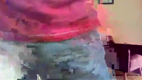 Snapshot of funslimguy chatting on 31, 10, 2025 Funslimguy online show from 31, 10, 2025