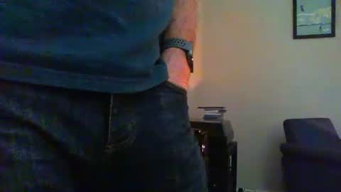 Snapshot of funslimguy chatting on 13, 11, 2025 Funslimguy online show from 13, 11, 2025