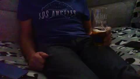 Snapshot of funslimguy chatting on 21, 11, 2025 Funslimguy online show from 21, 11, 2025