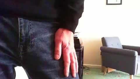 Snapshot of funslimguy chatting on 22, 11, 2025 Funslimguy online show from 22, 11, 2025