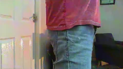 Snapshot of funslimguy chatting on 5, 12, 2025 Funslimguy online show from 5, 12, 2025