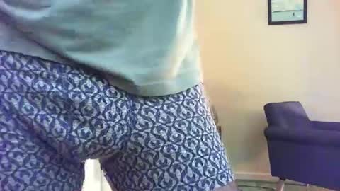 Snapshot of funslimguy chatting on 4, 2, 2026 Funslimguy online show from 4, 2, 2026