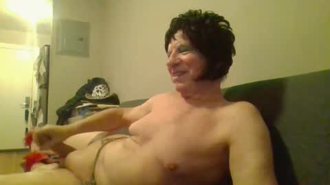 fuseanude online show from 17, 2, 2025