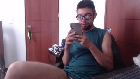 Snapshot of fvckhorneyguy chatting on 24, 2, 2025 andrew online show from 24, 2, 2025