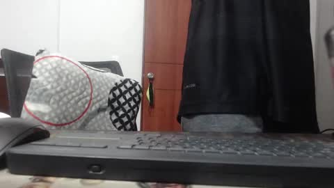 Snapshot of fvckhorneyguy chatting on 27, 2, 2025 andrew online show from 27, 2, 2025