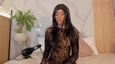 Snapshot of fyre_divine chatting on 25, 4, 2026 Independent model online show from 25, 4, 2026