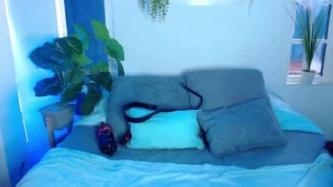 Snapshot of fyreandfox_ chatting on 8, 6, 2026 FIRE AND FOX online show from 8, 6, 2026
