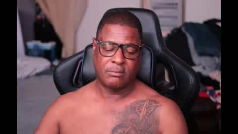 Snapshot of fyrecontrol chatting on 1, 10, 2025 seldom seen online show from 1, 10, 2025