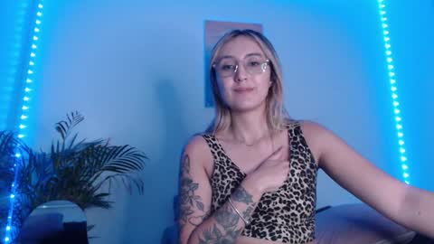 Snapshot of gabb_rioss chatting on 23, 1, 2025 Gabriela online show from 23, 1, 2025