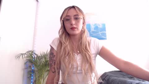 Snapshot of gabb_rioss chatting on 26, 2, 2025 Gabriela online show from 26, 2, 2025