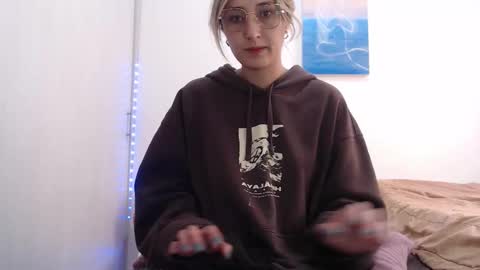 Snapshot of gabb_rioss chatting on 14, 10, 2025 Gabriela online show from 14, 10, 2025