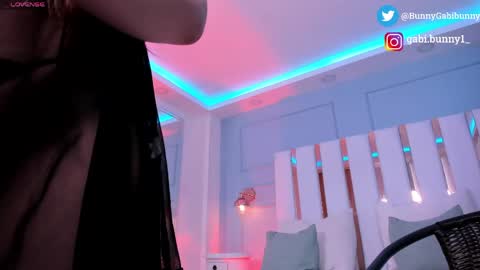 Gabi  online show from 4, 6, 2026
