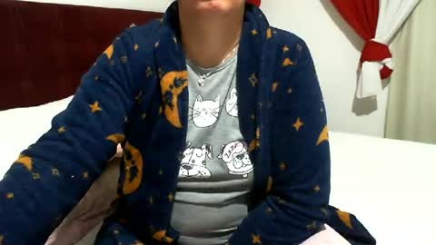 Snapshot of gabibrasil chatting on 12, 7, 2026 gaby layla online show from 12, 7, 2026