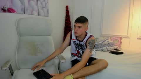 Snapshot of gabie_cortes chatting on 24, 12, 2024 Gaby online show from 24, 12, 2024