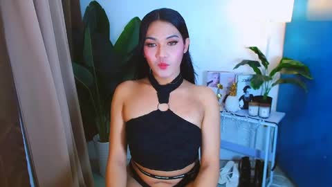 Snapshot of gabriela_deluxe chatting on 5, 6, 2026 gabriela_deluxe online show from 5, 6, 2026