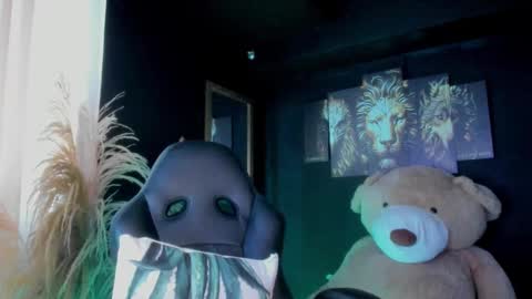 Gabriela Montes online show from 23, 2, 2025