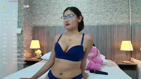 Gabriela Vargas online show from 12, 4, 2026