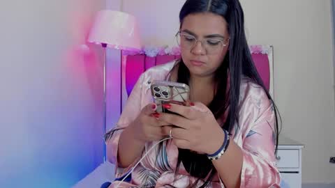 Snapshot of gabrielaa_01 chatting on 14, 2, 2025 Gaby Im on vacation see you on November 25 online show from 14, 2, 2025