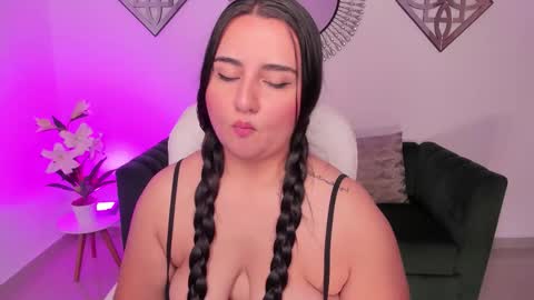 gabriella_evans_ online show from 3, 12, 2025