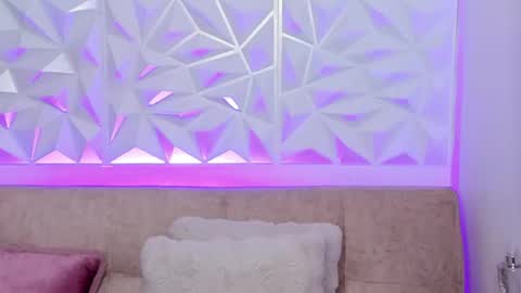 Gabriela  online show from 14, 11, 2025